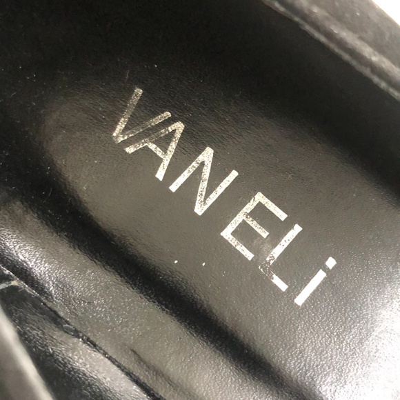 Vaneli Shoes - Picture 7 of 9
